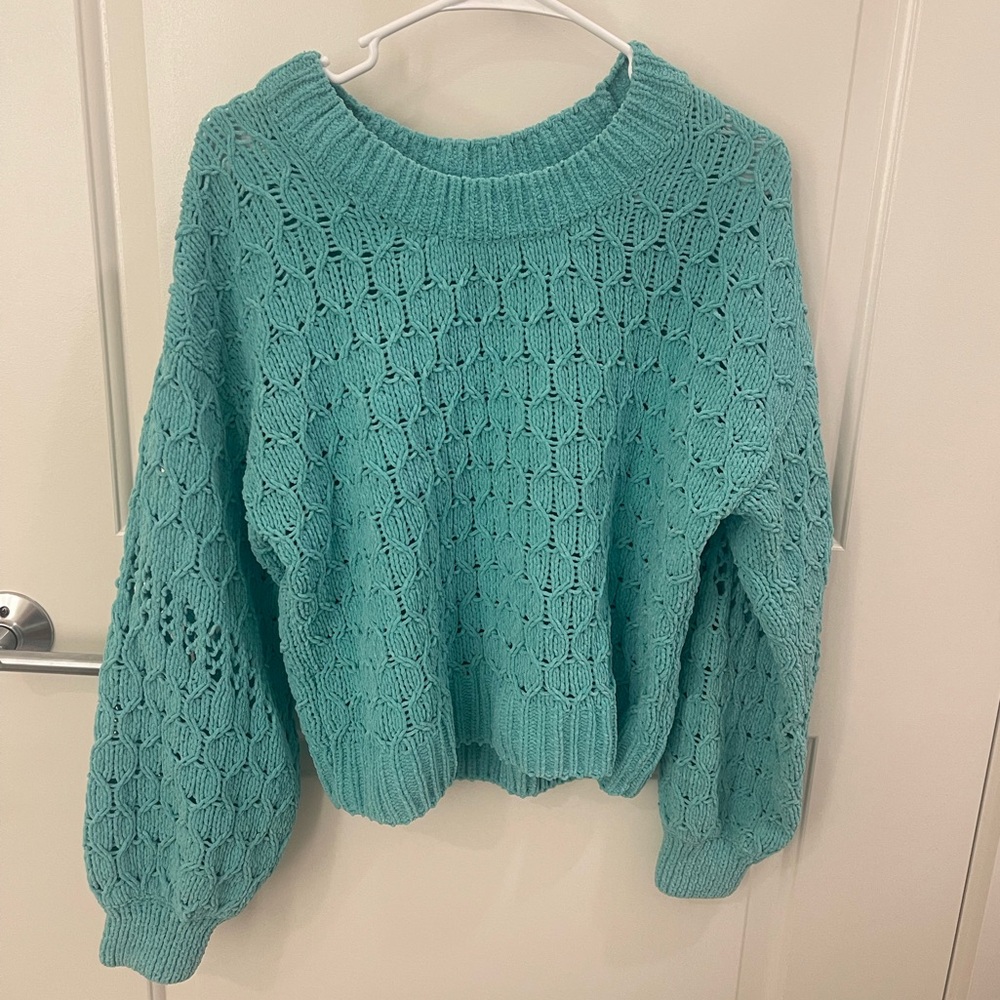 Charlotte Russe Green Sweater Crew Neck Size M
